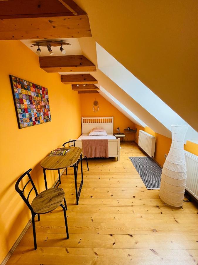 Apartman U Smrku Двур-Кралове-над-Лабем Экстерьер фото
