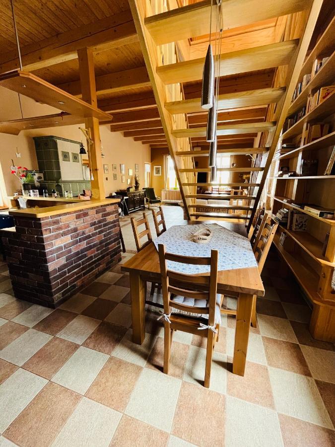 Apartman U Smrku Двур-Кралове-над-Лабем Экстерьер фото