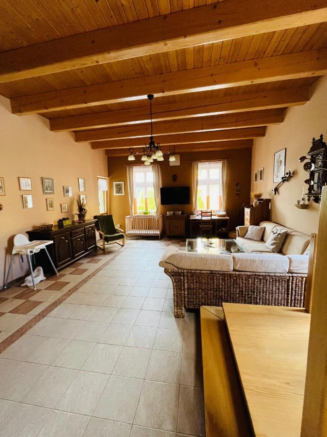 Apartman U Smrku Двур-Кралове-над-Лабем Экстерьер фото